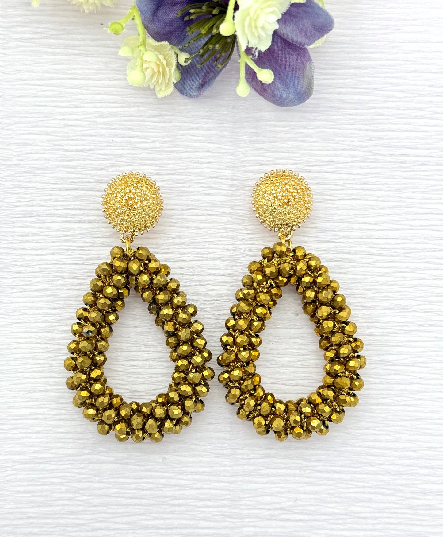 goldene Ohrringe, Ohrringe gold, Ohrringe mit Tropfen, Tropfenohrringe, Glitzer Ohrringe, Ohrringe glitzer, Modeschmuck Ohrringe, hochwertiger Modeschmuck, Onlineshop Ohrringe, Statementohrringe